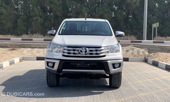 Buy Import Toyota Hilux White Car in Import - Dubai in Ashanti Buy Import Toyota Hilux White Car in Import - Dubai in Ashanti