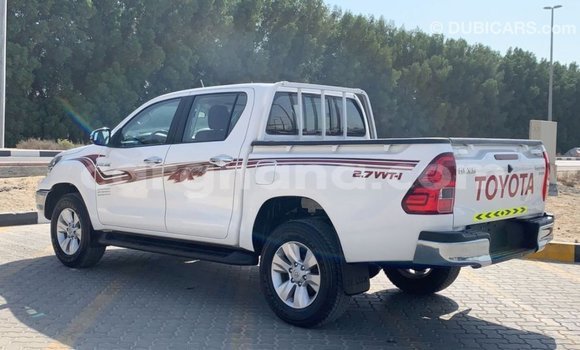 Buy Import Toyota Hilux White Car in Import - Dubai in Ashanti Buy Import Toyota Hilux White Car in Import - Dubai in Ashanti