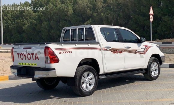 Buy Import Toyota Hilux White Car in Import - Dubai in Ashanti Buy Import Toyota Hilux White Car in Import - Dubai in Ashanti