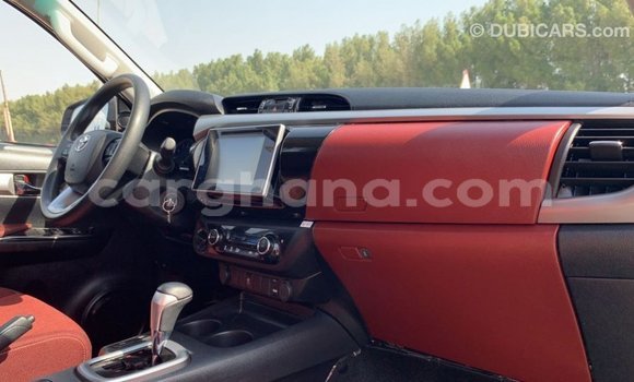Buy Import Toyota Hilux White Car in Import - Dubai in Ashanti Buy Import Toyota Hilux White Car in Import - Dubai in Ashanti