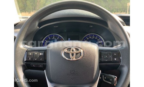 Buy Import Toyota Hilux White Car in Import - Dubai in Ashanti Buy Import Toyota Hilux White Car in Import - Dubai in Ashanti