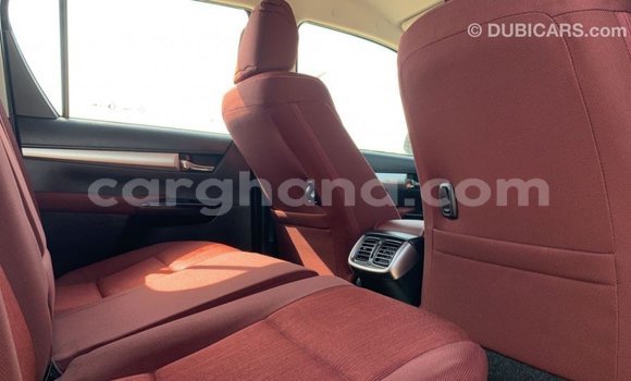 Buy Import Toyota Hilux White Car in Import - Dubai in Ashanti Buy Import Toyota Hilux White Car in Import - Dubai in Ashanti