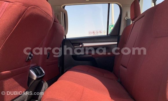 Buy Import Toyota Hilux White Car in Import - Dubai in Ashanti Buy Import Toyota Hilux White Car in Import - Dubai in Ashanti