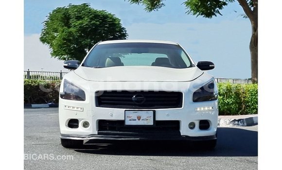 Buy Import Nissan Maxima White Car in Import - Dubai in Ashanti Buy Import Nissan Maxima White Car in Import - Dubai in Ashanti