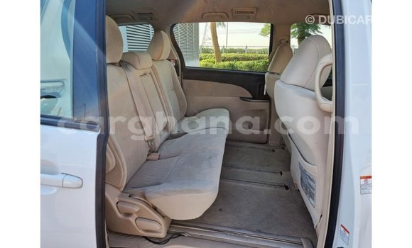 Buy Import Toyota Previa White Car in Import - Dubai in Ashanti Buy Import Toyota Previa White Car in Import - Dubai in Ashanti
