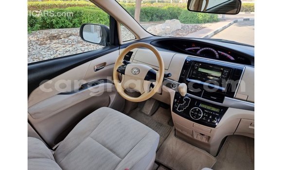 Buy Import Toyota Previa White Car in Import - Dubai in Ashanti Buy Import Toyota Previa White Car in Import - Dubai in Ashanti