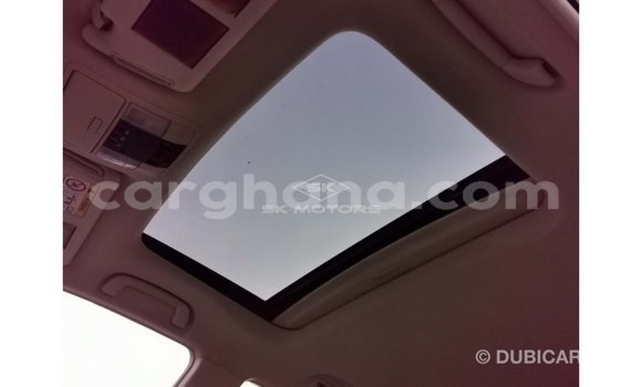 Sayi Imported Toyota Prado White Mota in Import - Dubai a Ashanti Sayi Imported Toyota Prado White Mota in Import - Dubai a Ashanti