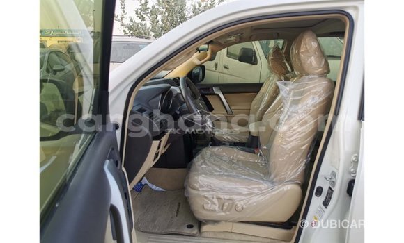 Sayi Imported Toyota Prado White Mota in Import - Dubai a Ashanti Sayi Imported Toyota Prado White Mota in Import - Dubai a Ashanti
