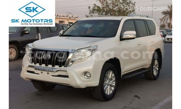 Sayi Imported Toyota Prado White Mota in Import - Dubai a Ashanti Sayi Imported Toyota Prado White Mota in Import - Dubai a Ashanti