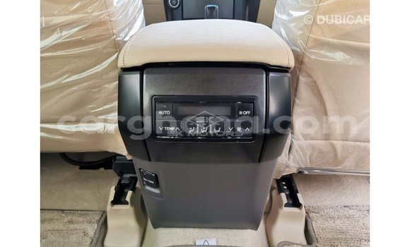 Sayi Imported Toyota Prado White Mota in Import - Dubai a Ashanti Sayi Imported Toyota Prado White Mota in Import - Dubai a Ashanti