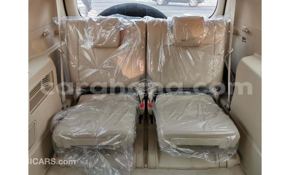 Sayi Imported Toyota Prado White Mota in Import - Dubai a Ashanti Sayi Imported Toyota Prado White Mota in Import - Dubai a Ashanti
