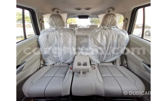 Ra Imported Nissan Xterra funfun Ọkọ̀ in Import - Dubai ni Ashanti Ra Imported Nissan Xterra funfun Ọkọ̀ in Import - Dubai ni Ashanti