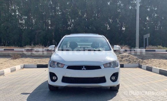 Ra Imported Mitsubishi Lancer funfun Ọkọ̀ in Import - Dubai ni Ashanti Ra Imported Mitsubishi Lancer funfun Ọkọ̀ in Import - Dubai ni Ashanti