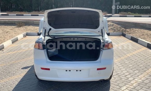 Ra Imported Mitsubishi Lancer funfun Ọkọ̀ in Import - Dubai ni Ashanti Ra Imported Mitsubishi Lancer funfun Ọkọ̀ in Import - Dubai ni Ashanti