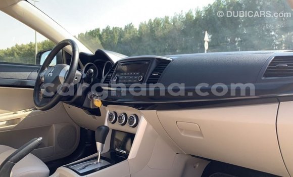 Ra Imported Mitsubishi Lancer funfun Ọkọ̀ in Import - Dubai ni Ashanti Ra Imported Mitsubishi Lancer funfun Ọkọ̀ in Import - Dubai ni Ashanti