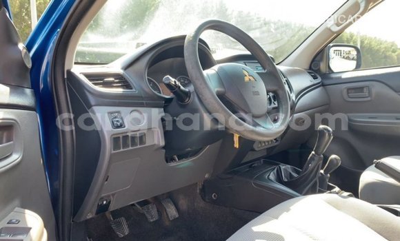 Ra Imported Mitsubishi L200 Blue Ọkọ̀ in Import - Dubai ni Ashanti Ra Imported Mitsubishi L200 Blue Ọkọ̀ in Import - Dubai ni Ashanti