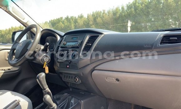 Ra Imported Mitsubishi L200 Blue Ọkọ̀ in Import - Dubai ni Ashanti Ra Imported Mitsubishi L200 Blue Ọkọ̀ in Import - Dubai ni Ashanti