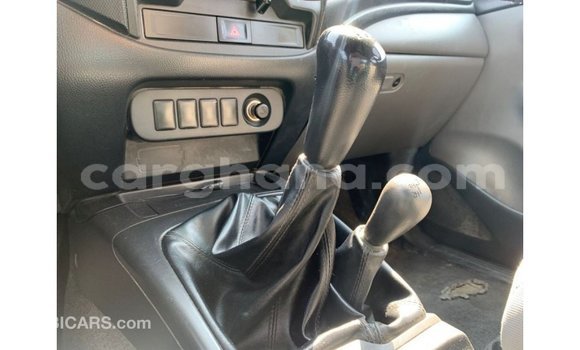Ra Imported Mitsubishi L200 Blue Ọkọ̀ in Import - Dubai ni Ashanti Ra Imported Mitsubishi L200 Blue Ọkọ̀ in Import - Dubai ni Ashanti