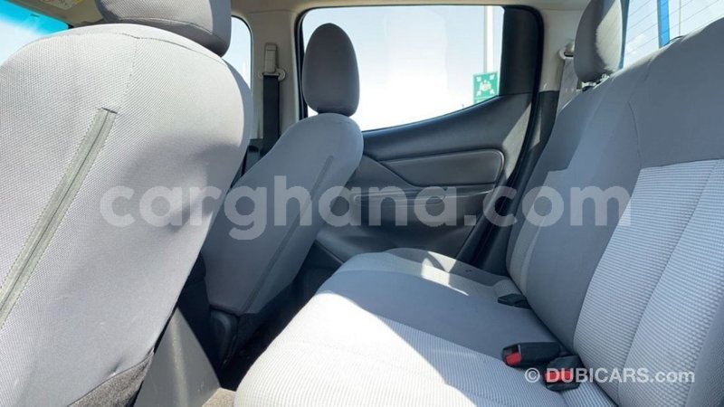 Big with watermark mitsubishi l200 ashanti import dubai 37665