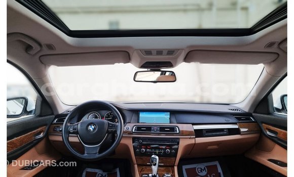 Buy Import BMW C White Bike in Import - Dubai in Ashanti Buy Import BMW C White Bike in Import - Dubai in Ashanti