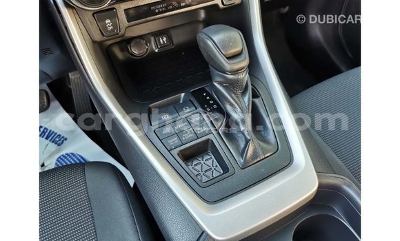 Sayi Imported Toyota 4Runner White Mota in Import - Dubai a Ashanti Sayi Imported Toyota 4Runner White Mota in Import - Dubai a Ashanti