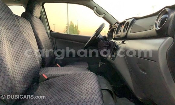 Ra Imported Nissan Urvan funfun Ọkọ̀ in Import - Dubai ni Ashanti Ra Imported Nissan Urvan funfun Ọkọ̀ in Import - Dubai ni Ashanti