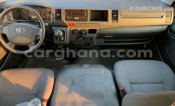 Sayi Imported Toyota Hiace White Mota in Import - Dubai a Ashanti Sayi Imported Toyota Hiace White Mota in Import - Dubai a Ashanti