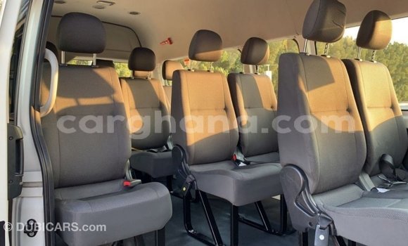 Sayi Imported Toyota Hiace White Mota in Import - Dubai a Ashanti Sayi Imported Toyota Hiace White Mota in Import - Dubai a Ashanti