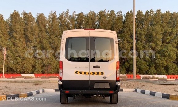 Sayi Imported FORD MUSTANG White Mota in Import - Dubai a Ashanti Sayi Imported FORD MUSTANG White Mota in Import - Dubai a Ashanti