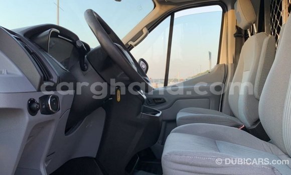 Sayi Imported FORD MUSTANG White Mota in Import - Dubai a Ashanti Sayi Imported FORD MUSTANG White Mota in Import - Dubai a Ashanti