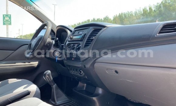 Buy Import Mitsubishi L200 White Car in Import - Dubai in Ashanti Buy Import Mitsubishi L200 White Car in Import - Dubai in Ashanti