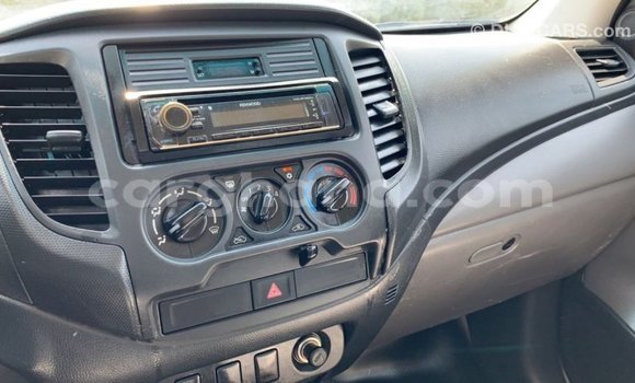 Buy Import Mitsubishi L200 White Car in Import - Dubai in Ashanti Buy Import Mitsubishi L200 White Car in Import - Dubai in Ashanti