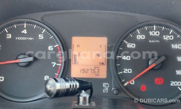 Buy Import Mitsubishi L200 White Car in Import - Dubai in Ashanti Buy Import Mitsubishi L200 White Car in Import - Dubai in Ashanti