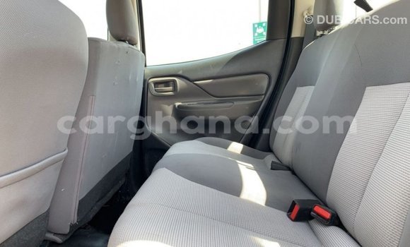 Buy Import Mitsubishi L200 White Car in Import - Dubai in Ashanti Buy Import Mitsubishi L200 White Car in Import - Dubai in Ashanti
