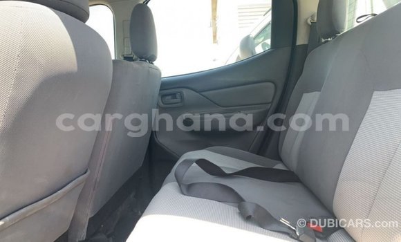 Buy Import Mitsubishi L200 White Car in Import - Dubai in Ashanti Buy Import Mitsubishi L200 White Car in Import - Dubai in Ashanti