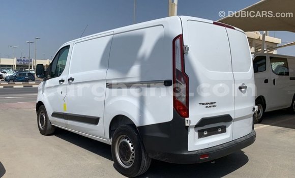 Sayi Imported FORD MUSTANG White Mota in Import - Dubai a Ashanti Sayi Imported FORD MUSTANG White Mota in Import - Dubai a Ashanti