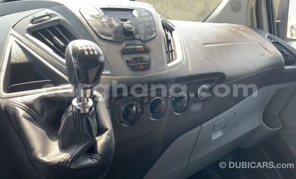 Sayi Imported FORD MUSTANG White Mota in Import - Dubai a Ashanti Sayi Imported FORD MUSTANG White Mota in Import - Dubai a Ashanti