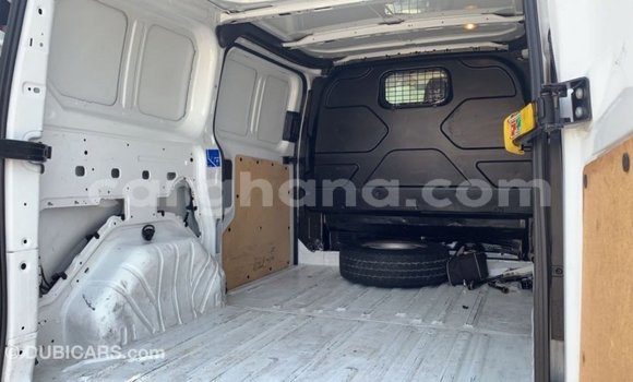 Sayi Imported FORD MUSTANG White Mota in Import - Dubai a Ashanti Sayi Imported FORD MUSTANG White Mota in Import - Dubai a Ashanti