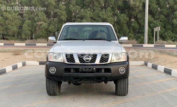 Buy Import Nissan Patrol White Car in Import - Dubai in Ashanti Buy Import Nissan Patrol White Car in Import - Dubai in Ashanti