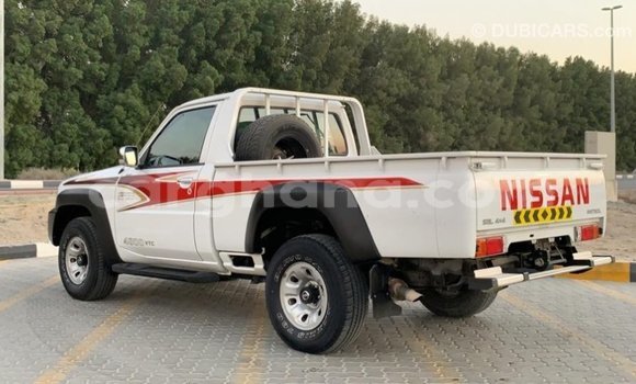 Buy Import Nissan Patrol White Car in Import - Dubai in Ashanti Buy Import Nissan Patrol White Car in Import - Dubai in Ashanti