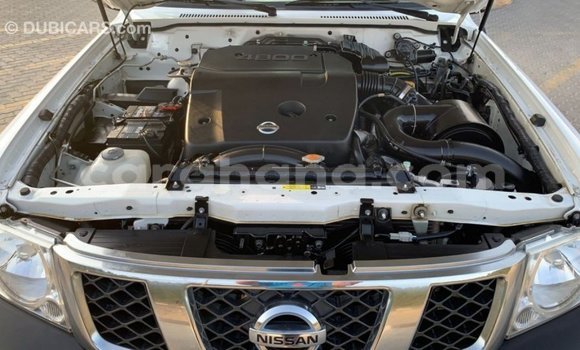 Buy Import Nissan Patrol White Car in Import - Dubai in Ashanti Buy Import Nissan Patrol White Car in Import - Dubai in Ashanti
