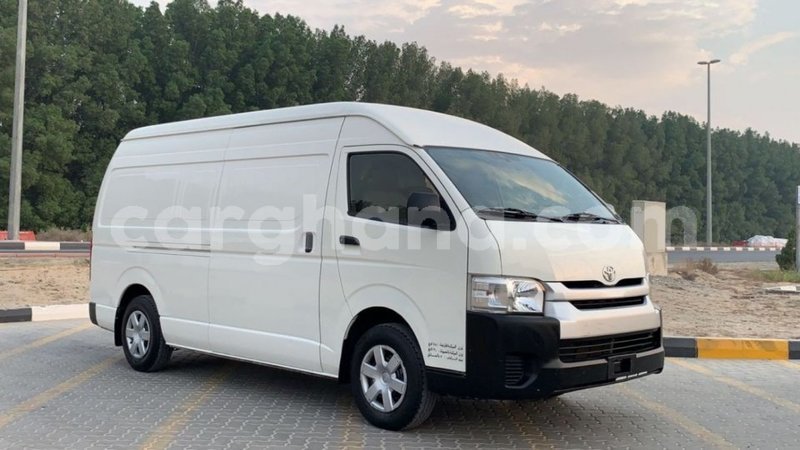 Big with watermark toyota hiace ashanti import dubai 37689