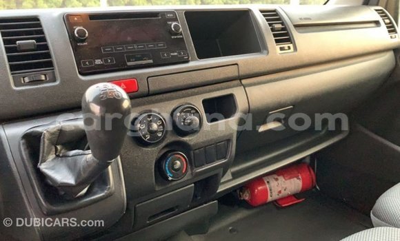 Sayi Imported Toyota Hiace White Mota in Import - Dubai a Ashanti Sayi Imported Toyota Hiace White Mota in Import - Dubai a Ashanti