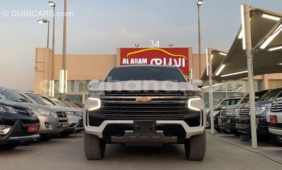 Sayi Imported Chevrolet Suburban White Mota in Import - Dubai a Ashanti Sayi Imported Chevrolet Suburban White Mota in Import - Dubai a Ashanti