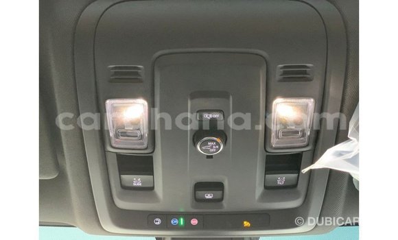 Sayi Imported Chevrolet Suburban White Mota in Import - Dubai a Ashanti Sayi Imported Chevrolet Suburban White Mota in Import - Dubai a Ashanti