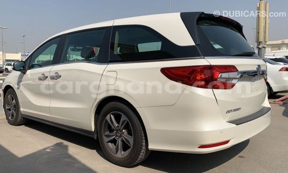 Ra Imported Honda Odyssey funfun Ọkọ̀ in Import - Dubai ni Ashanti Ra Imported Honda Odyssey funfun Ọkọ̀ in Import - Dubai ni Ashanti