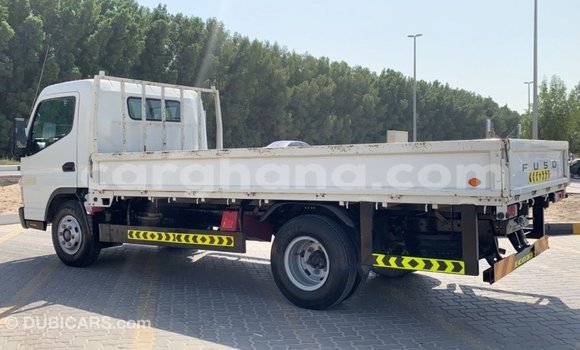 Sayi Imported Mitsubishi i White Mota in Import - Dubai a Ashanti Sayi Imported Mitsubishi i White Mota in Import - Dubai a Ashanti