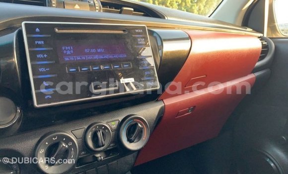Ra Imported Toyota Hilux funfun Ọkọ̀ in Import - Dubai ni Ashanti Ra Imported Toyota Hilux funfun Ọkọ̀ in Import - Dubai ni Ashanti