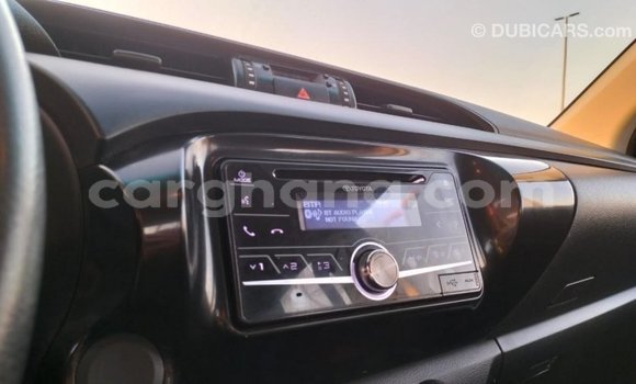Sayi Imported Toyota Hilux White Mota in Import - Dubai a Ashanti Sayi Imported Toyota Hilux White Mota in Import - Dubai a Ashanti
