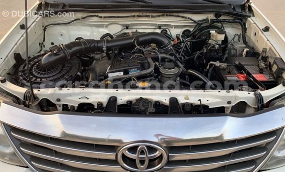 Buy Import Toyota Fortuner White Car in Import - Dubai in Ashanti Buy Import Toyota Fortuner White Car in Import - Dubai in Ashanti